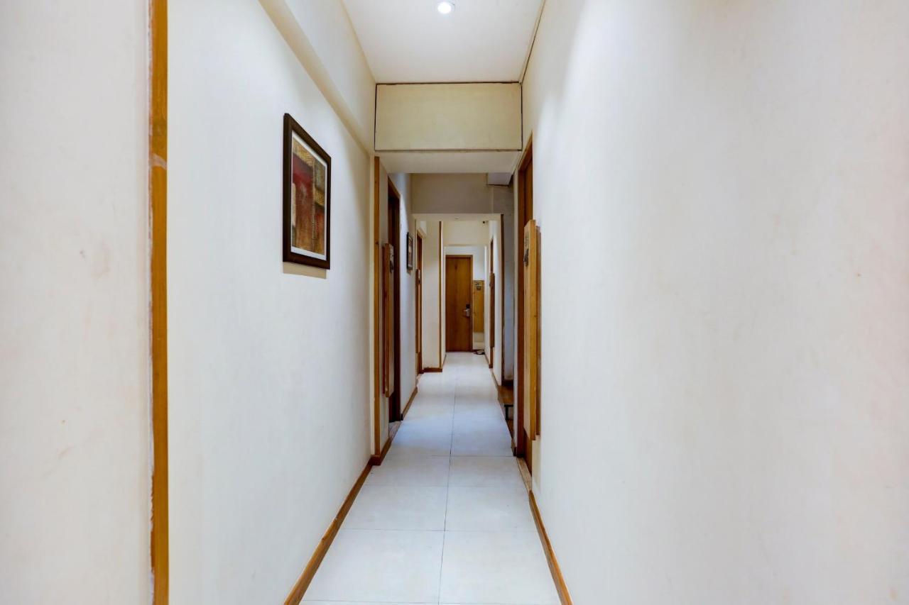Oyo 81549 Hotel Elegance Nx Bombaj Zewnętrze zdjęcie
