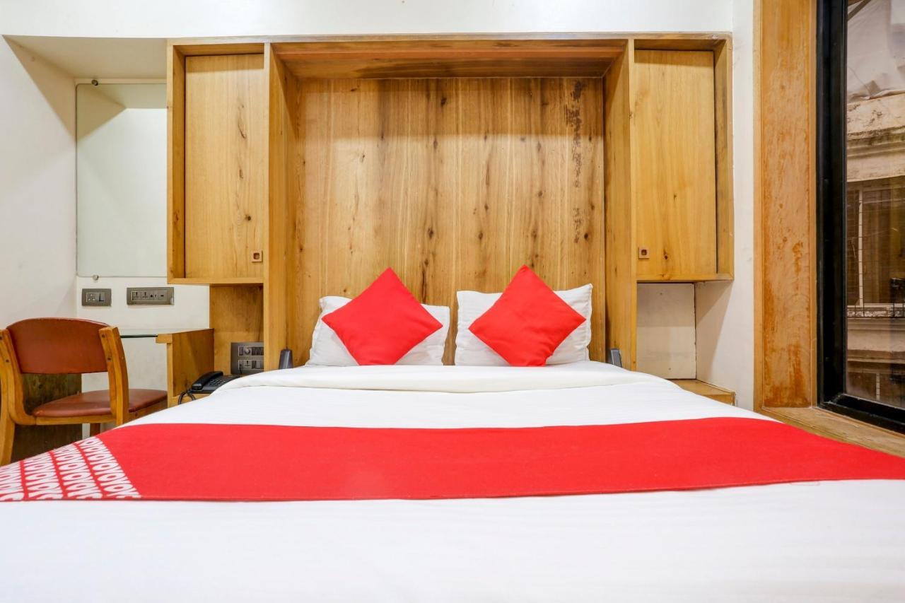 Oyo 81549 Hotel Elegance Nx Bombaj Zewnętrze zdjęcie