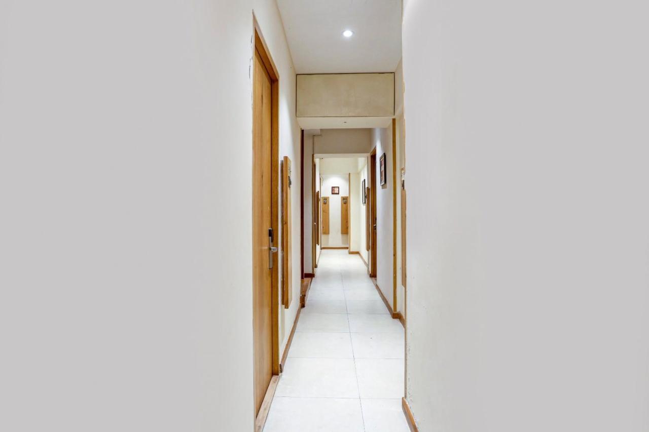 Oyo 81549 Hotel Elegance Nx Bombaj Zewnętrze zdjęcie